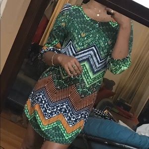 Green Geometric Patterned dress